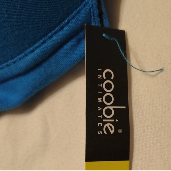 Coobie (2) Dark Pink & Black and Blue & Black Sports Bras No. 6899 Size 38C NWT - Picture 6 of 8